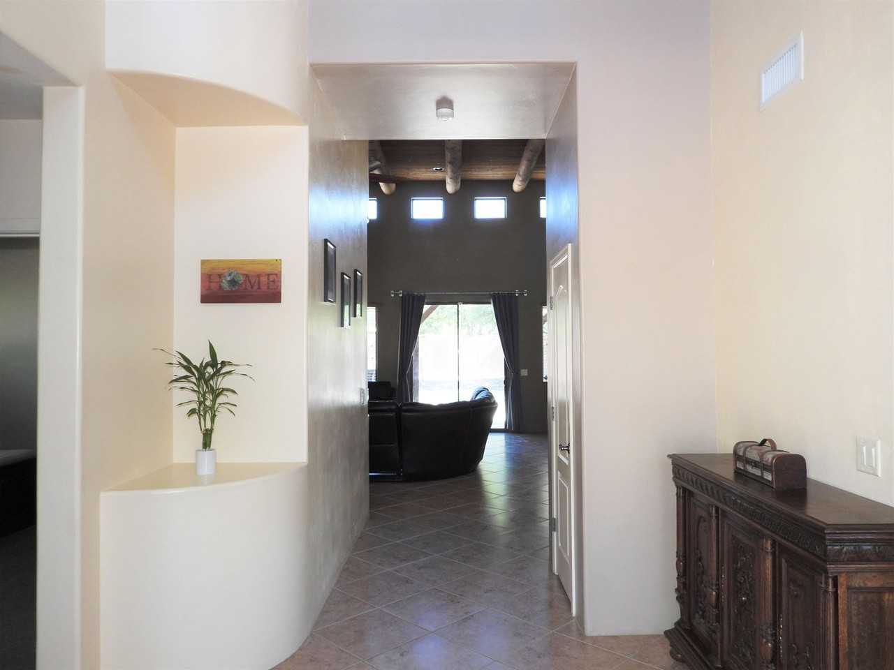 9441 S San Esteban Dr - Photo 4 of 37