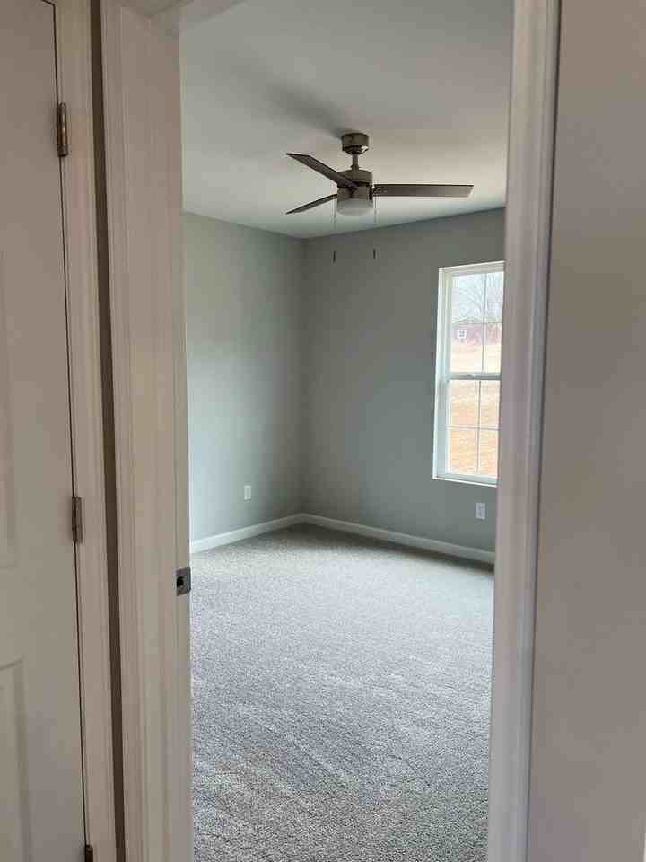 1018 Lakeway Drive - 1018 Lakeway Dr. - Photo 6 of 11