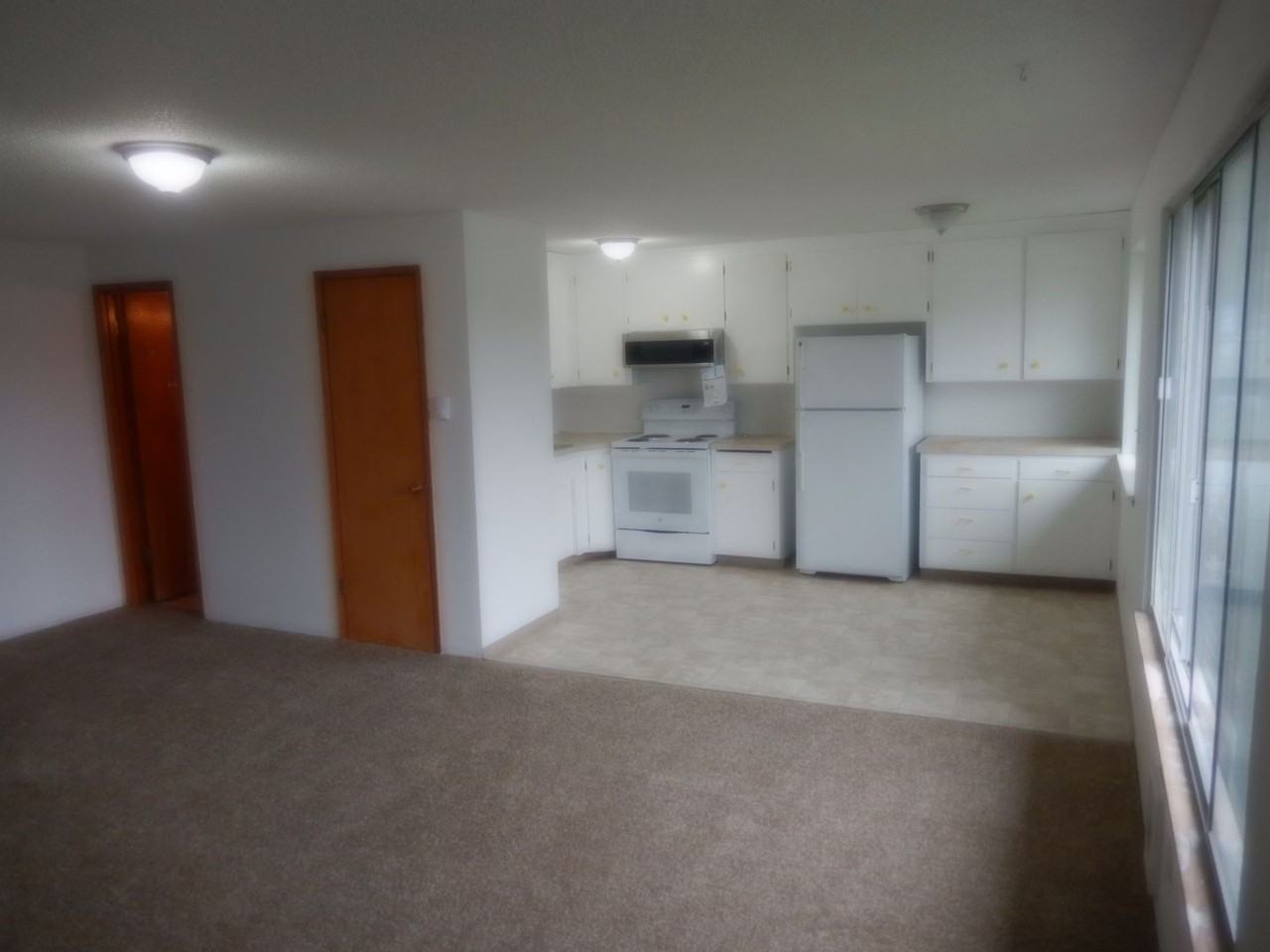 817 5th St Sw #1 - Photo 2 of 13