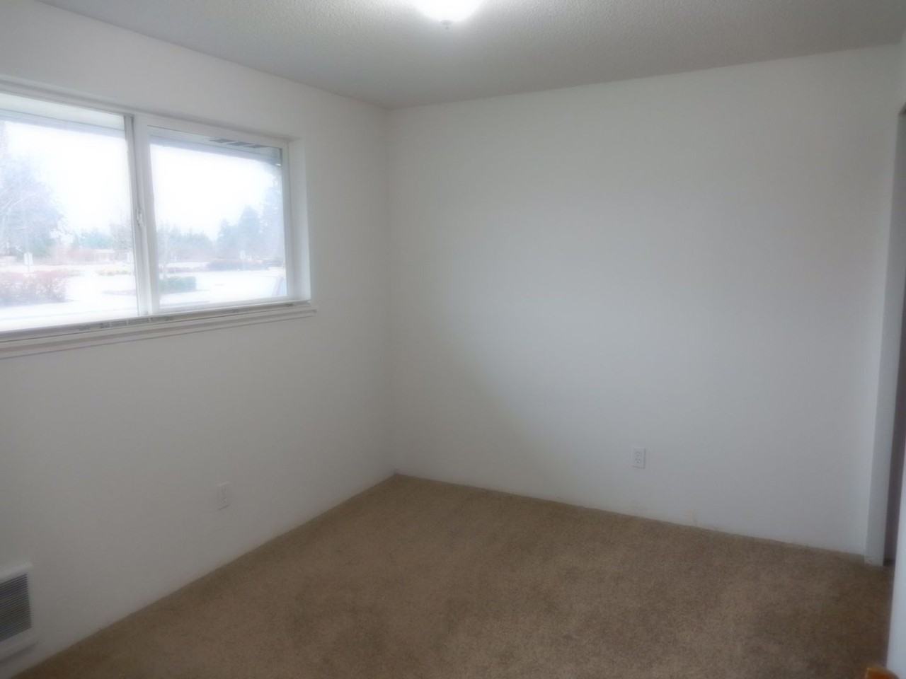 817 5th St Sw #1 - Photo 7 of 13