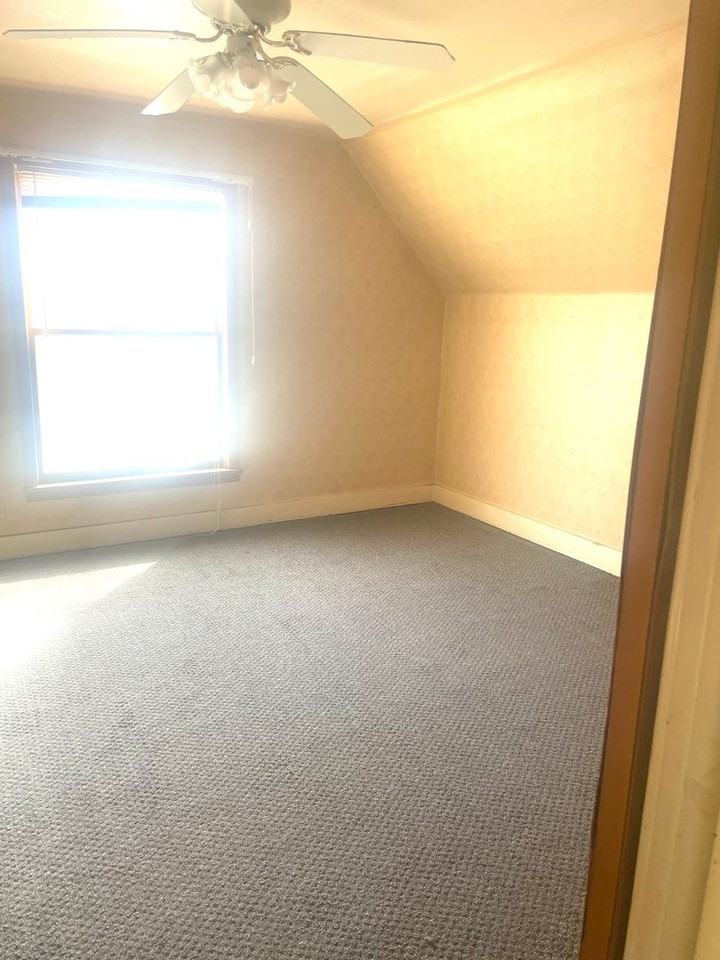 310 Conger St - Photo 6 of 7