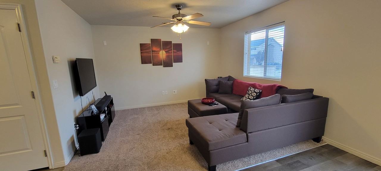 1677 N Main St #50 - Photo 4 of 9