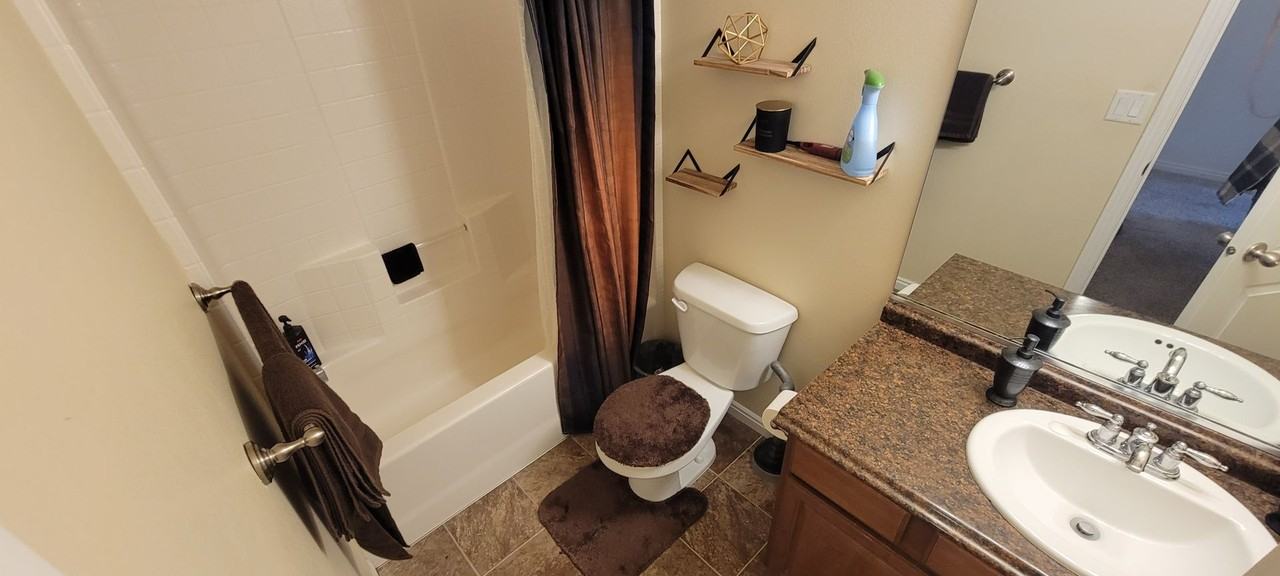 1677 N Main St #50 - Photo 7 of 9