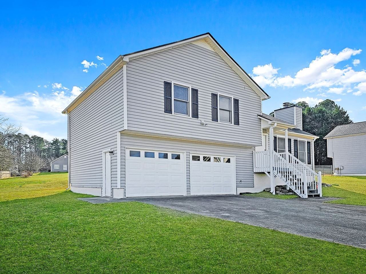 100 Ginnity Dr - Photo 4 of 44