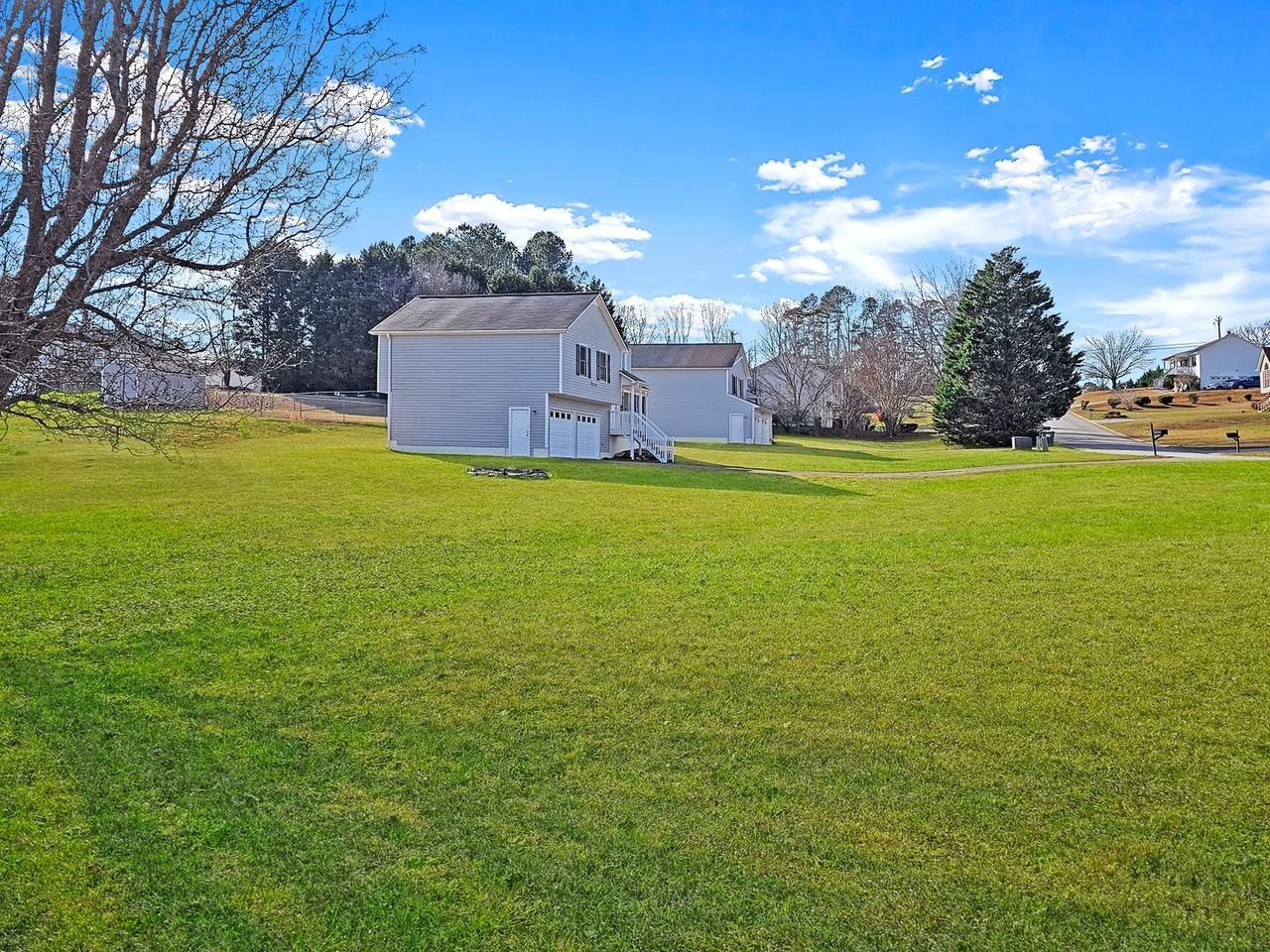 100 Ginnity Dr - Photo 6 of 44