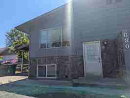 featured image of 630 Preston Ave