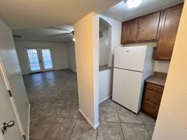 featured image of 2520 E Glenn St