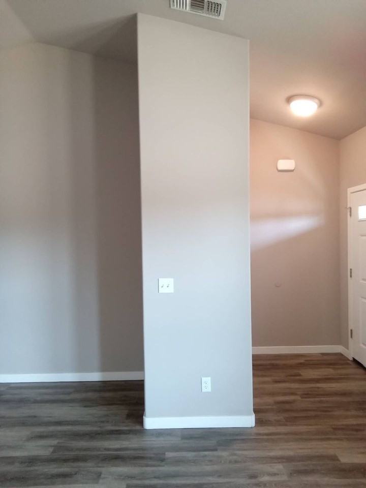 109 Felice Ct - Photo 3 of 13