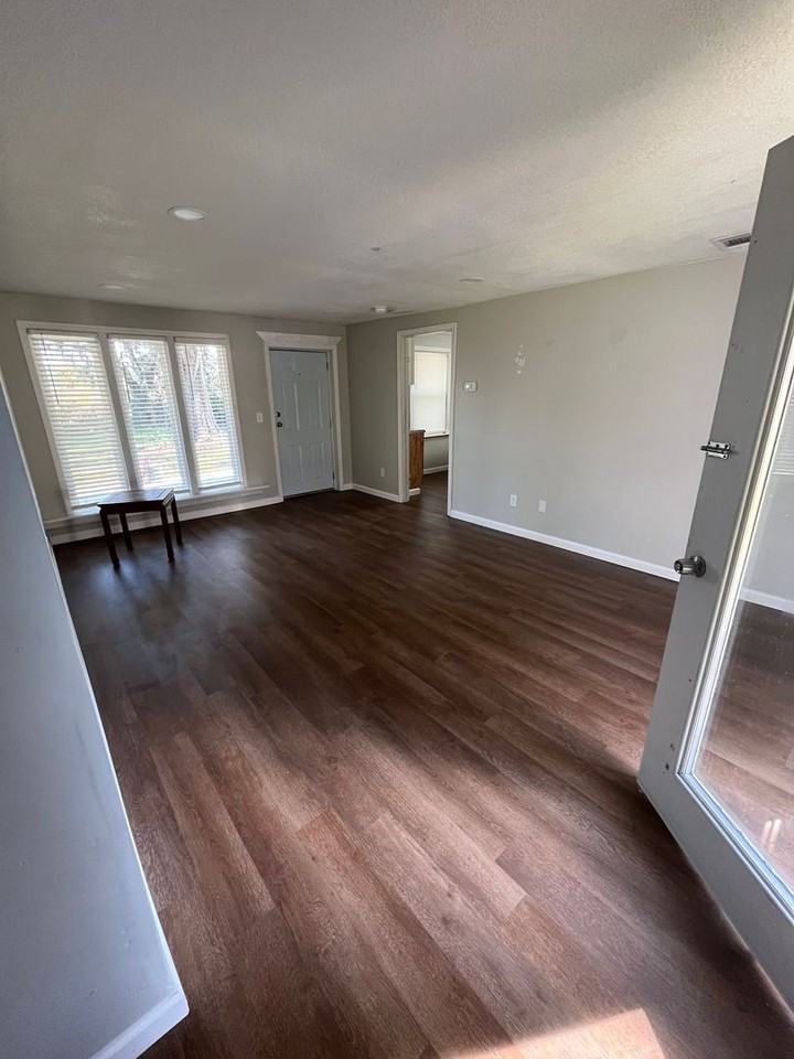 1128 Dean Forest Rd - Photo 2 of 7