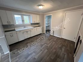 907 North Mason Street - Photo 1 of 1