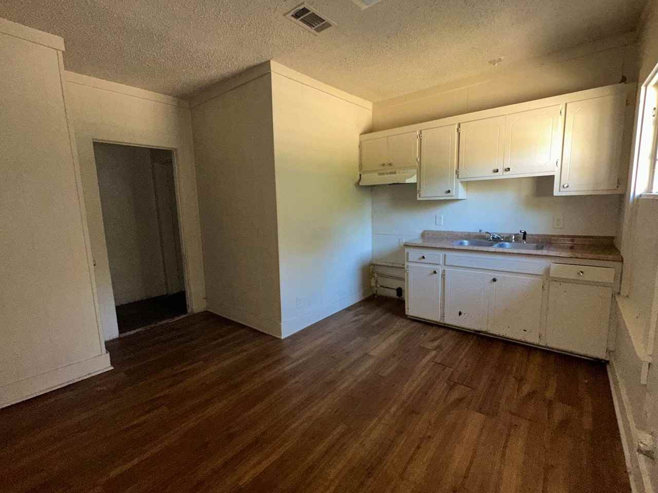 211 Linderman Ave #A - Photo 5 of 5