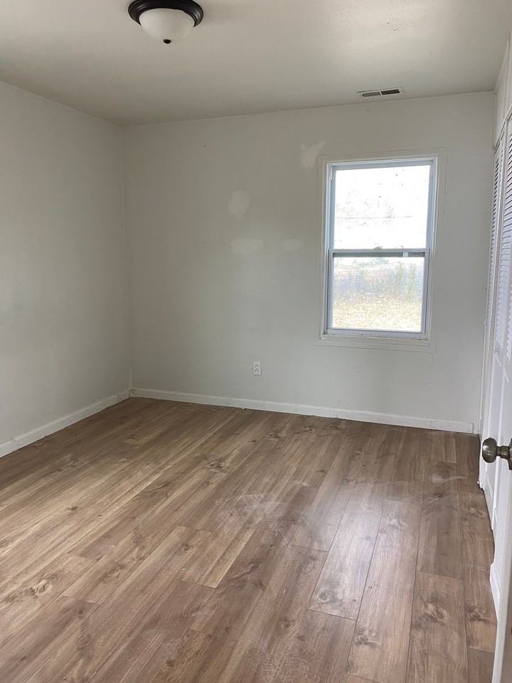 821 St Monica Drive - Photo 7 of 7