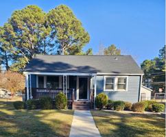 featured image of 610 Lynwood Ave Ne