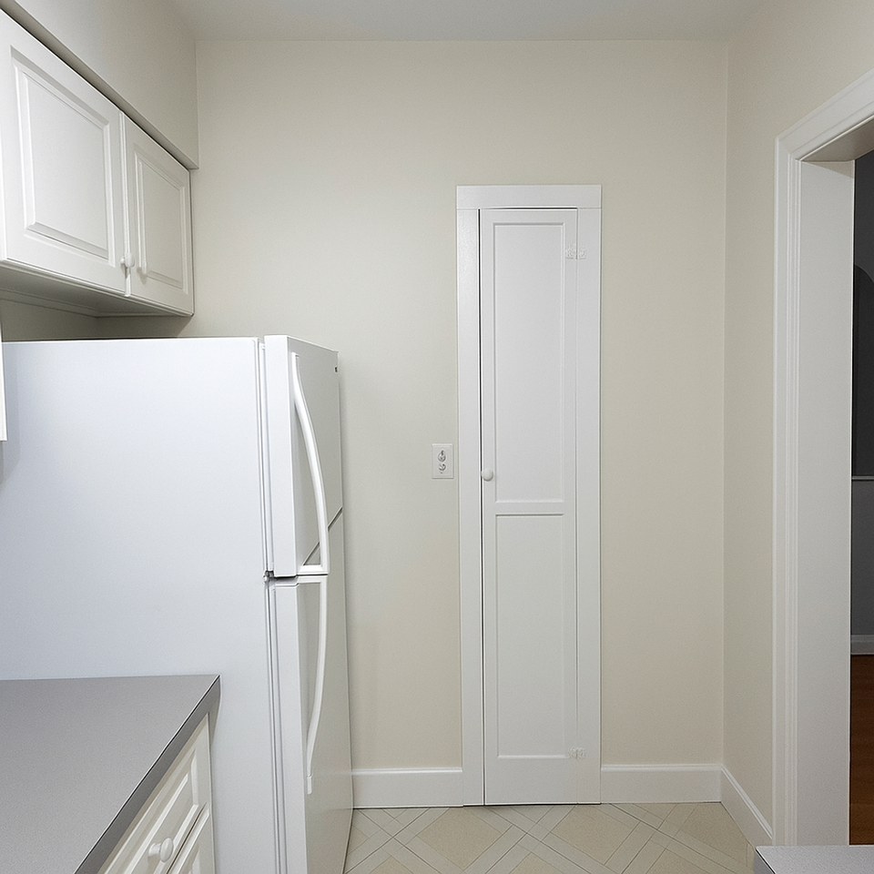 Colonial Revival Multi - Photo 5 of 25