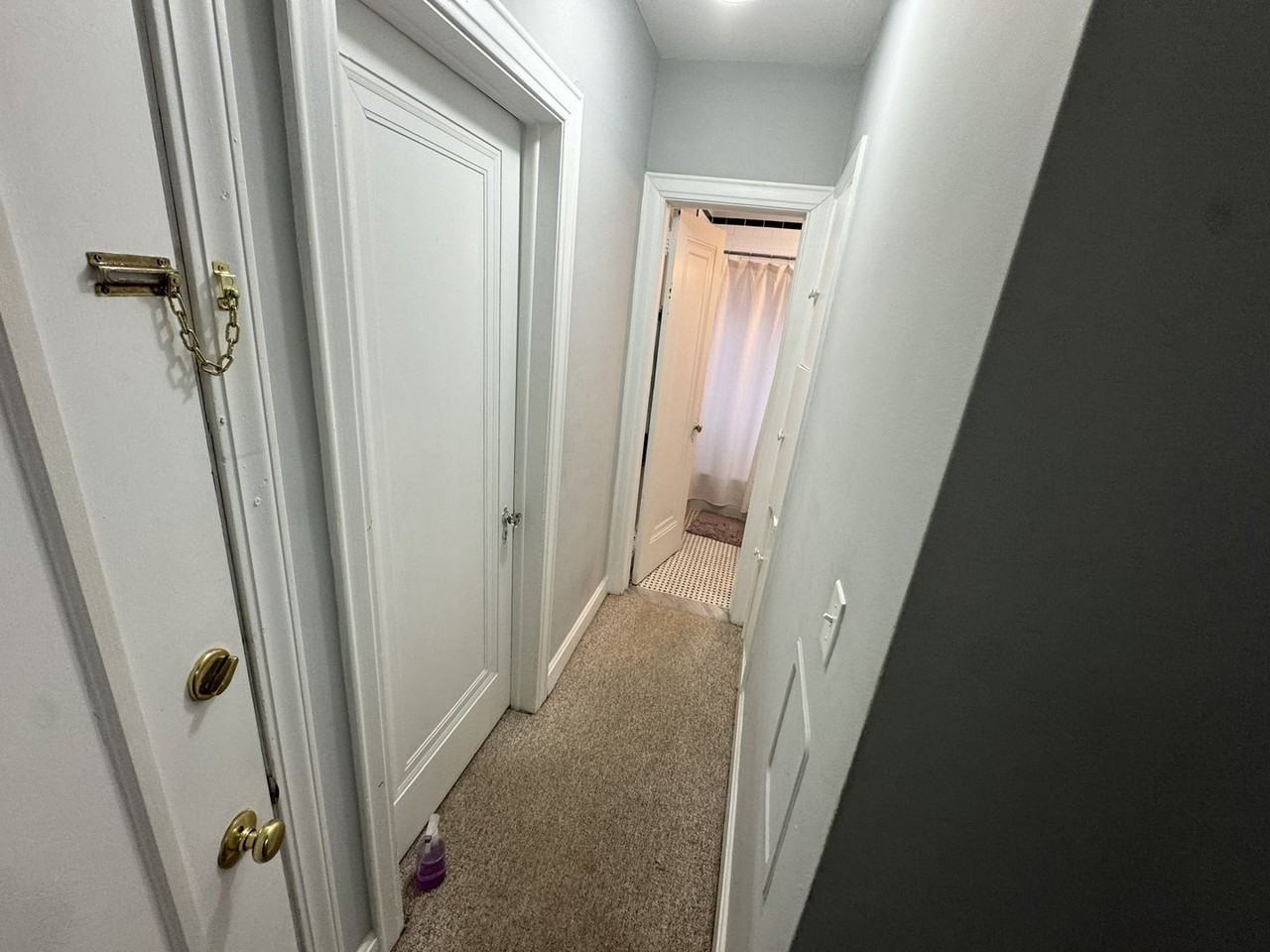 Colonial Revival Multi - Photo 6 of 22