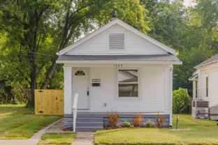 1327 Lillian Ave - Photo 1 of 1