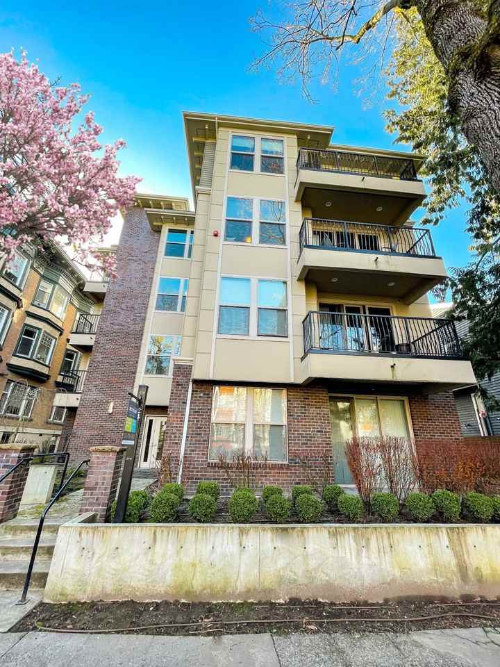 1811 Apartments - Photo 7 of 16