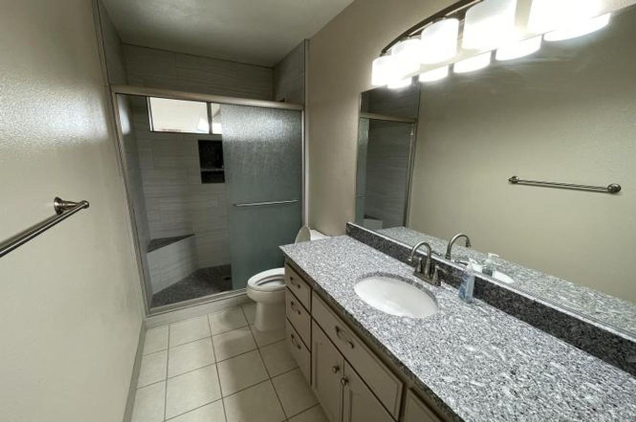 Oak Dr - Photo 6 of 12