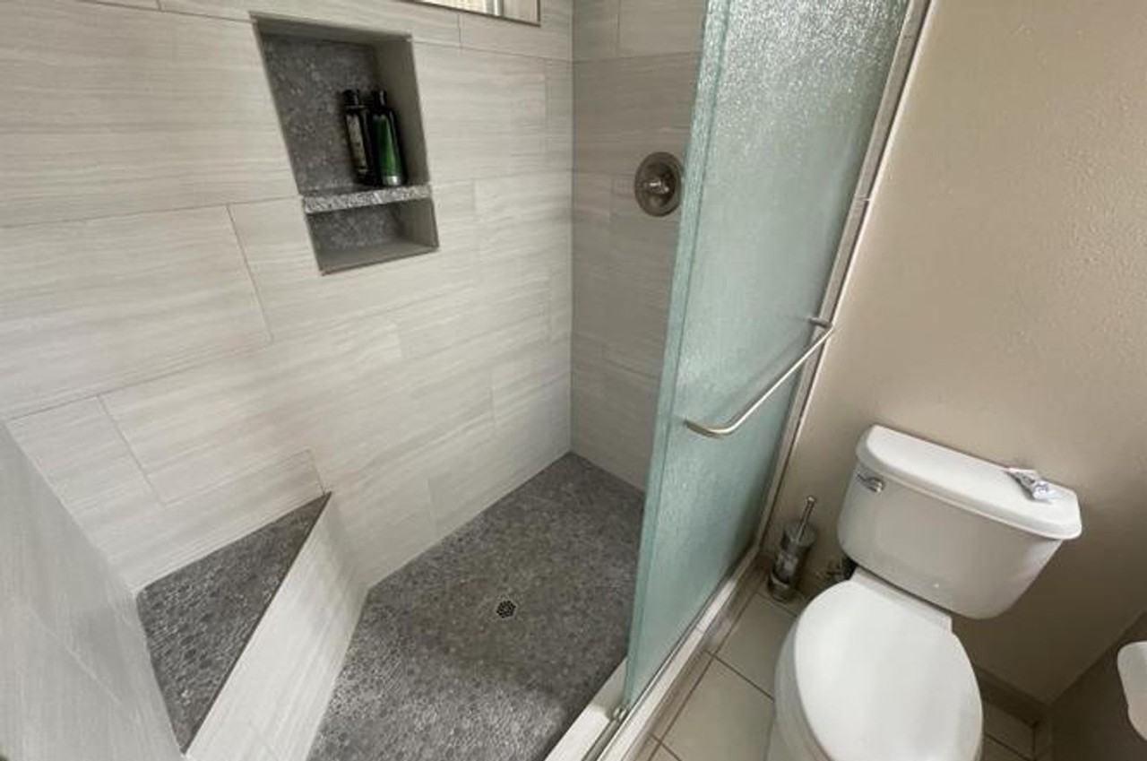 Oak Dr - Photo 7 of 12