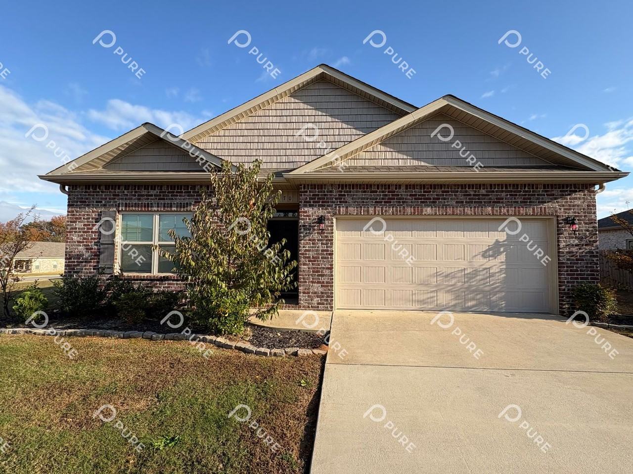 14170 Lannister Ln - Photo 2 of 37