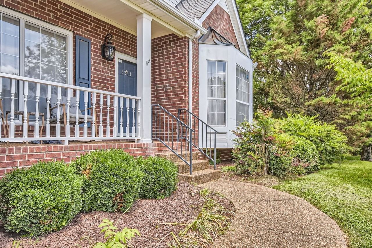 5244 Beech Ridge Rd - Photo 3 of 31