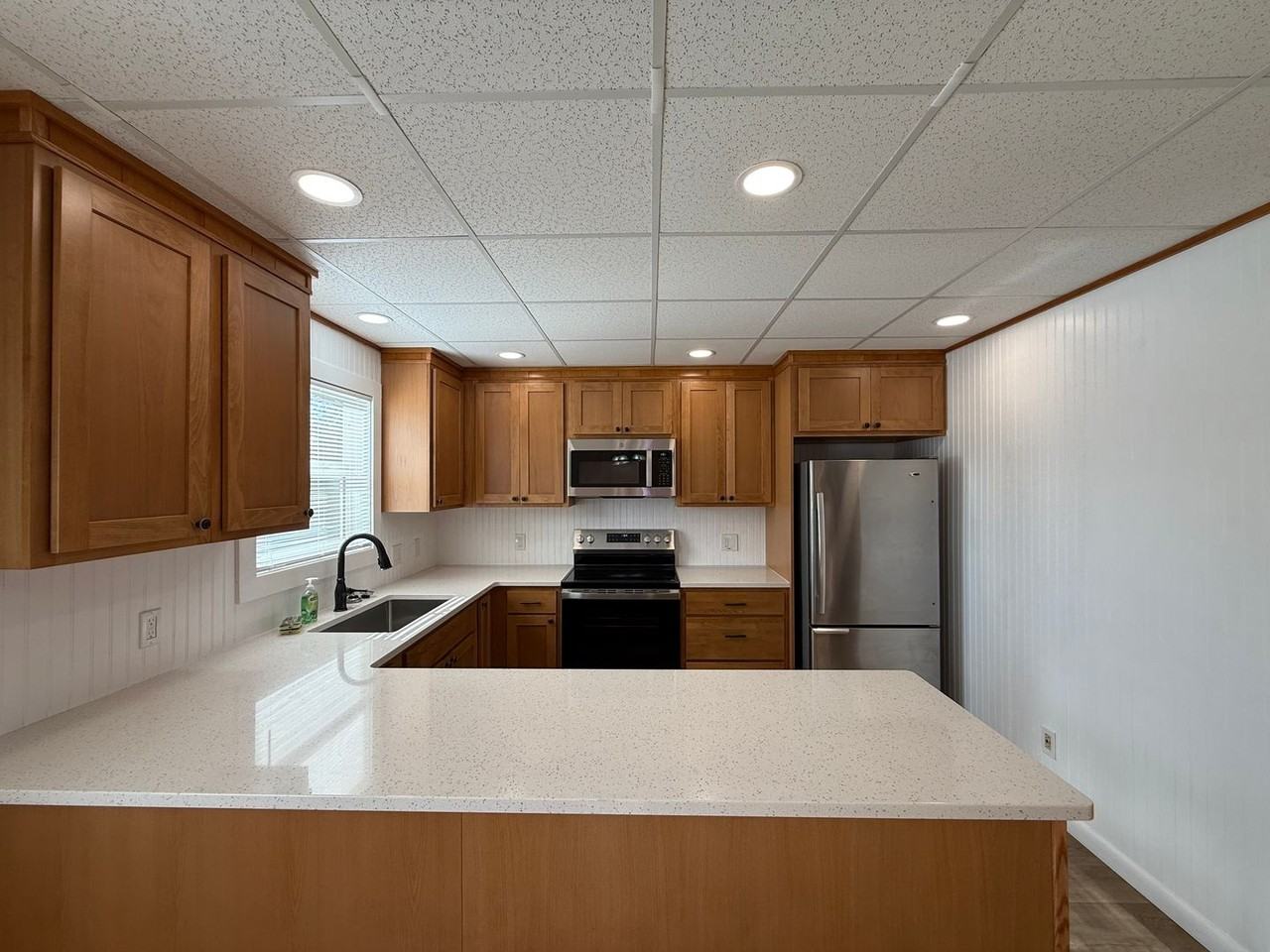 2402 5th Avenue - Photo 5 of 27