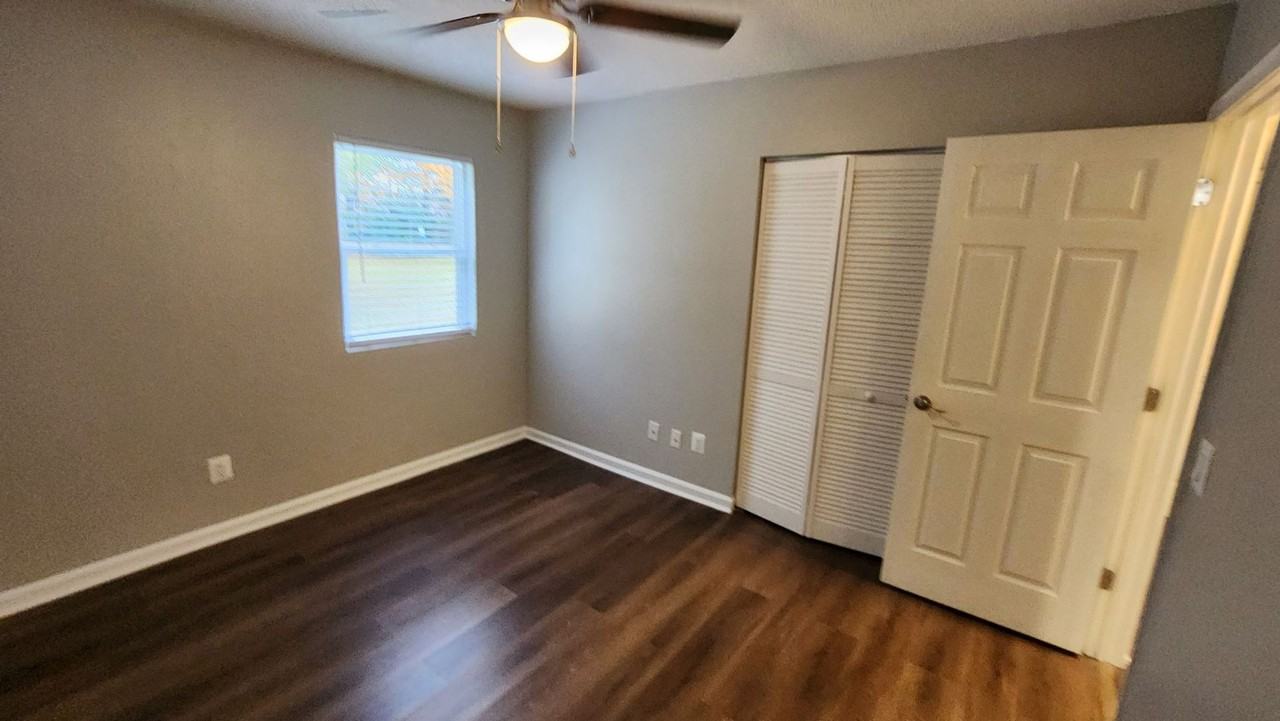 Huntington Place Apartments, LLC - Photo 6 of 14