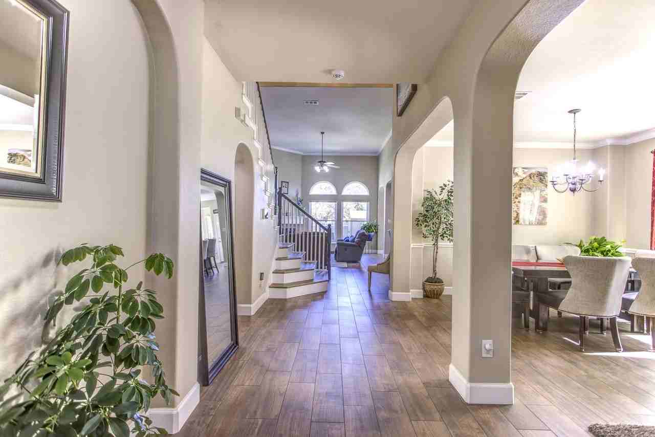 9521 Willow Branch Way - Photo 5 of 50