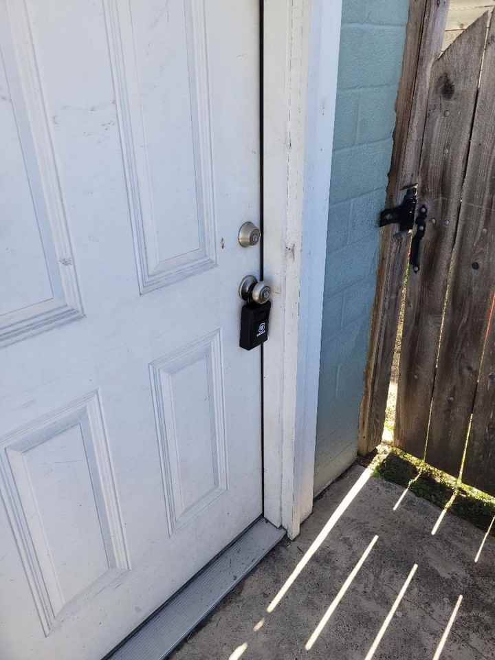 6918 Irvington - Photo 3 of 39