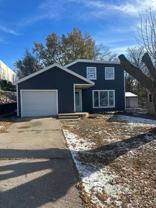 308 S Sherman Ave - Photo 1 of 1