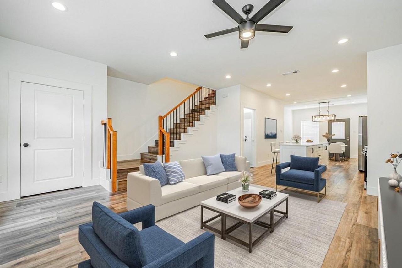 1208 Edgar St - Photo 2 of 19