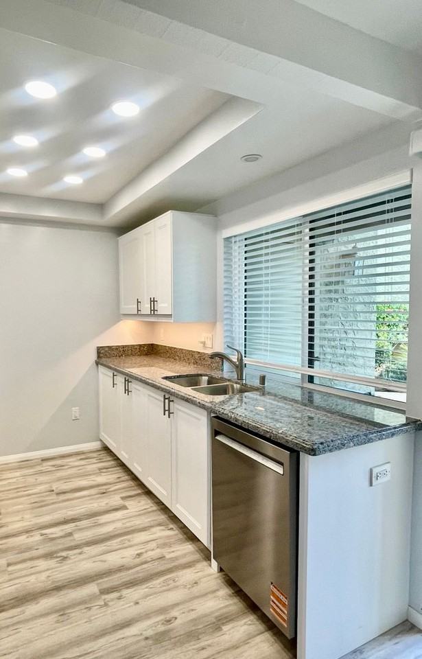 13767 Mango Drive - Photo 4 of 20