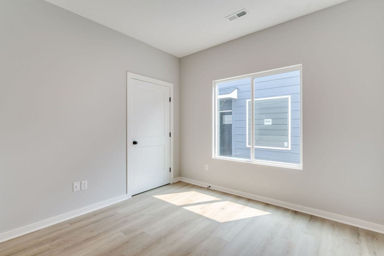 11246 W 35th Cir S - Photo 7 of 13