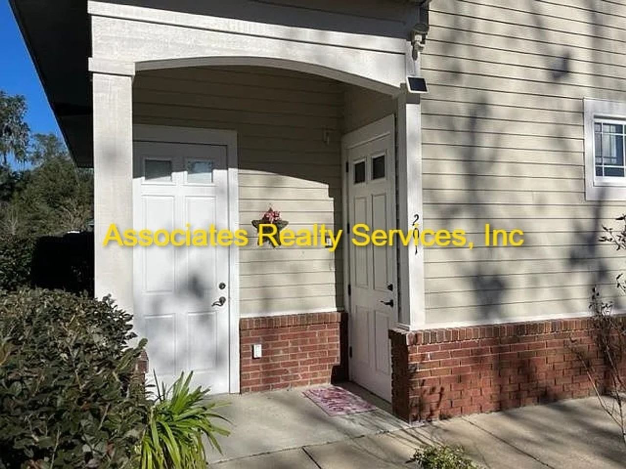 8763 Sw 27th Ln #201