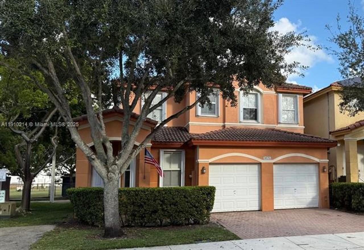 8675 Nw 109th Ct #0 - Photo 2 of 21