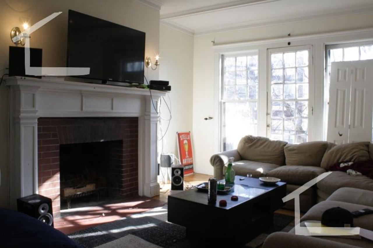 79 Gibbs St - Photo 5 of 12