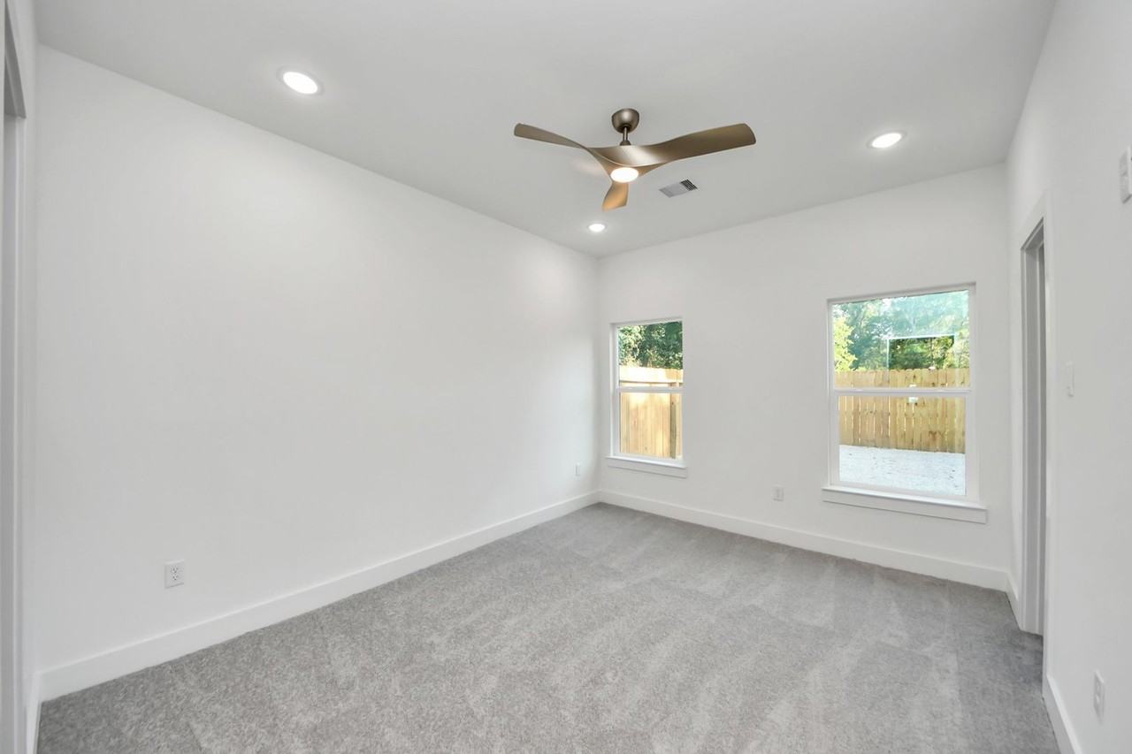 9409 Caddo Rd - Photo 2 of 12
