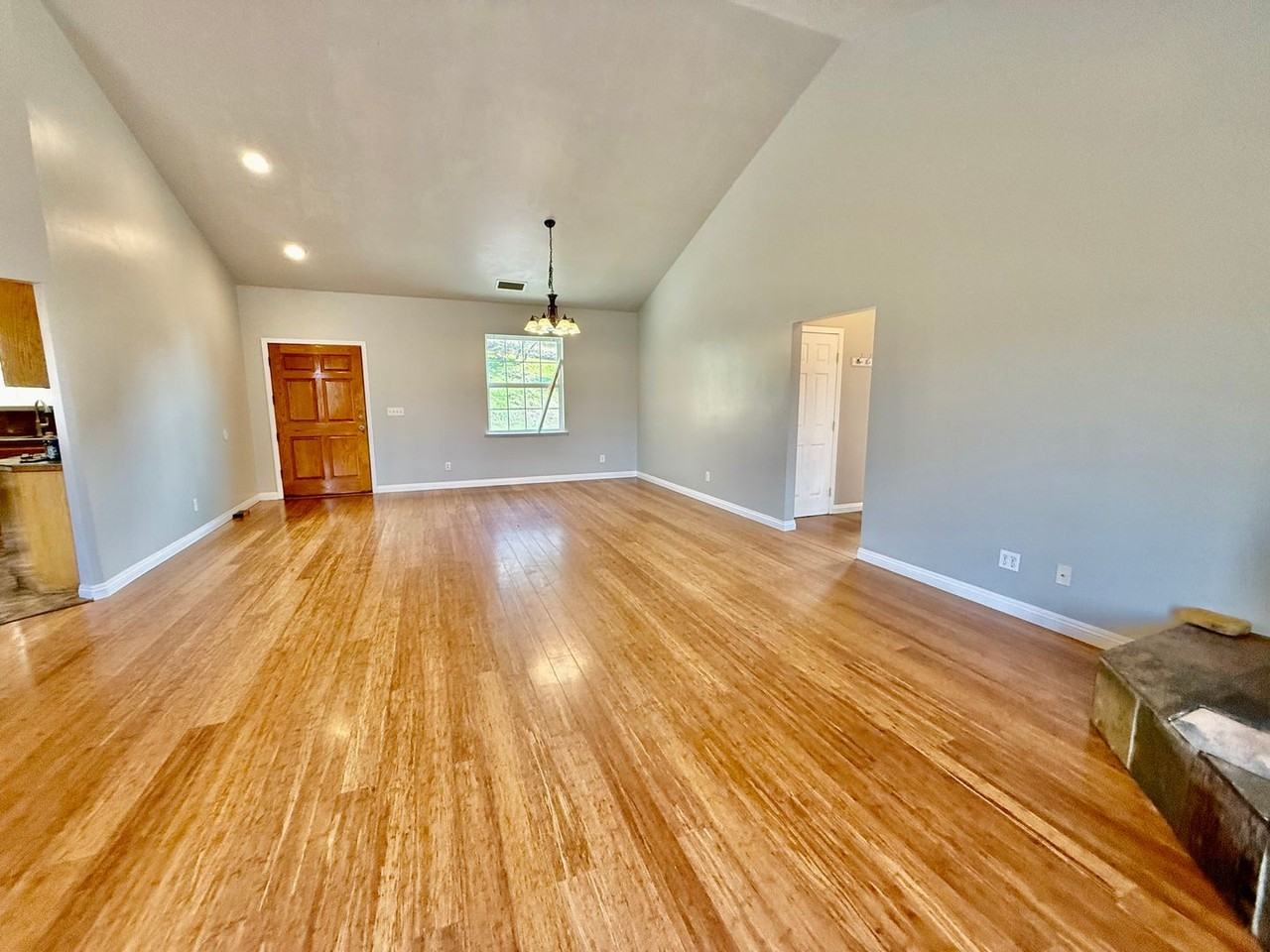 2661 Wawona Way - Photo 3 of 36