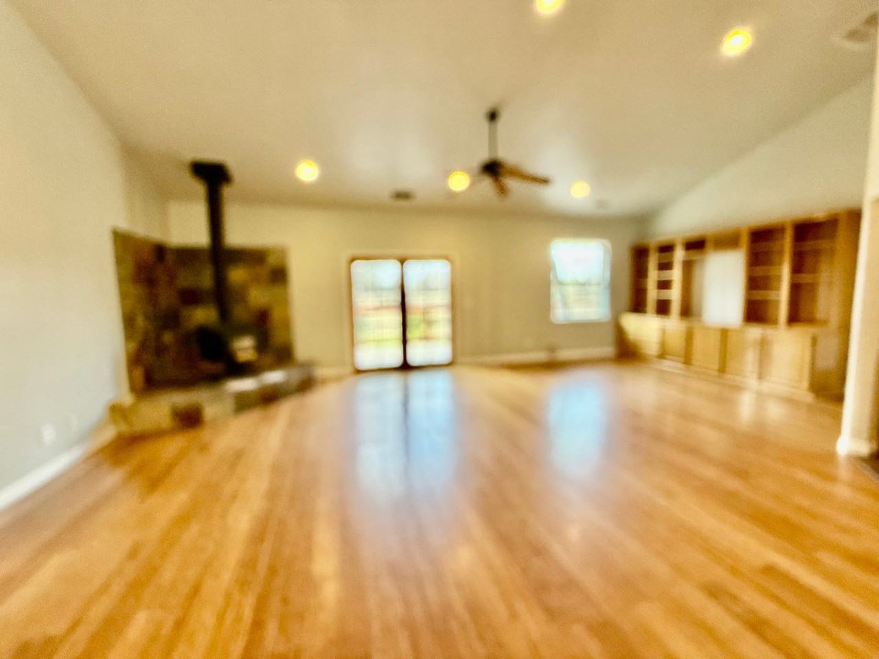 2661 Wawona Way - Photo 5 of 36