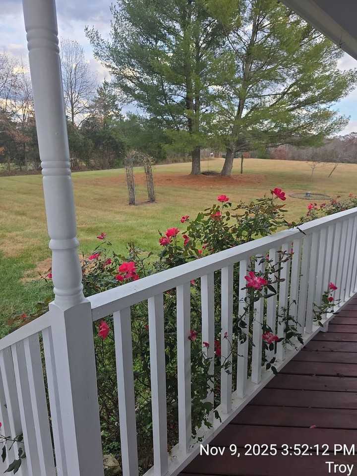 912 Hunters Lodge Rd - Photo 3 of 25