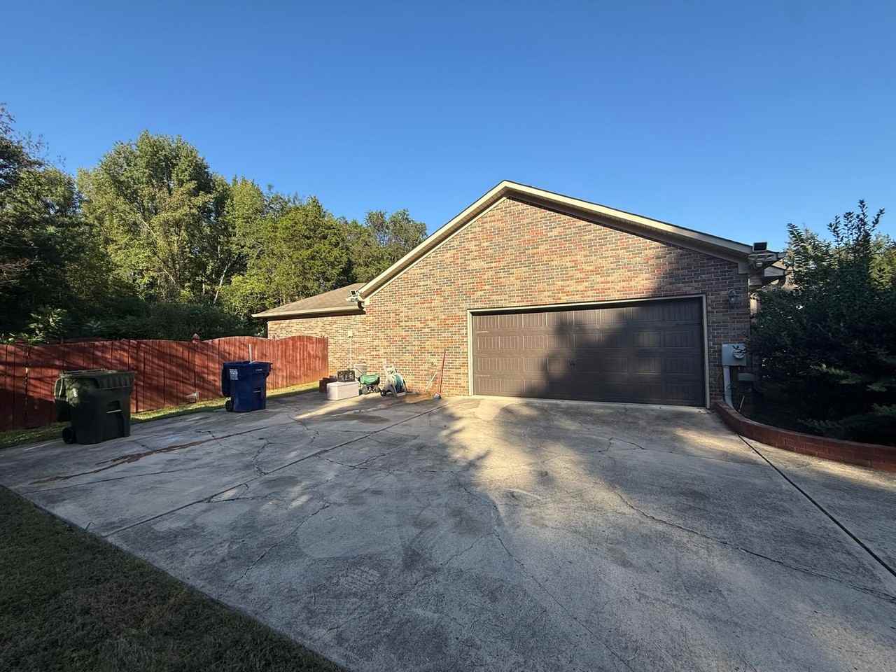 242 Turtle Creek Dr - Photo 4 of 48