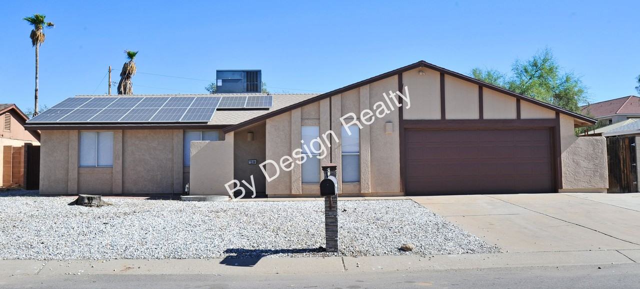 7230 N Ulene Pl - Photo 3 of 39