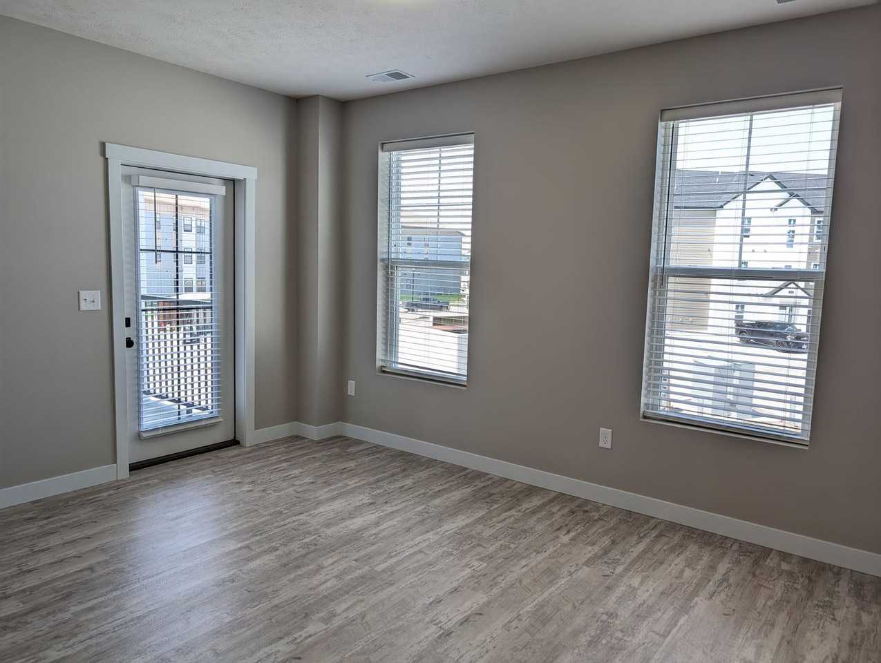 2500 Hudson Way - Photo 7 of 50