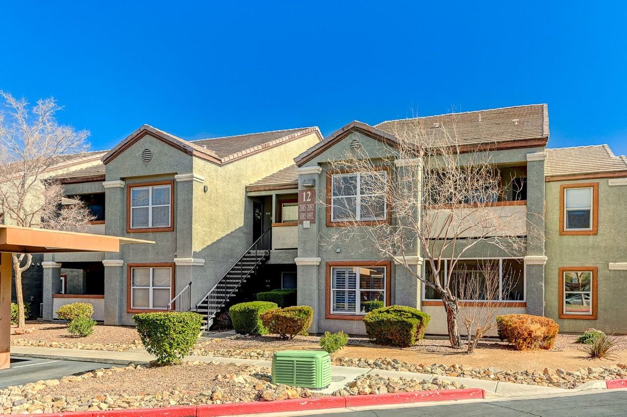 555 E Silverado Ranch Blvd #2086