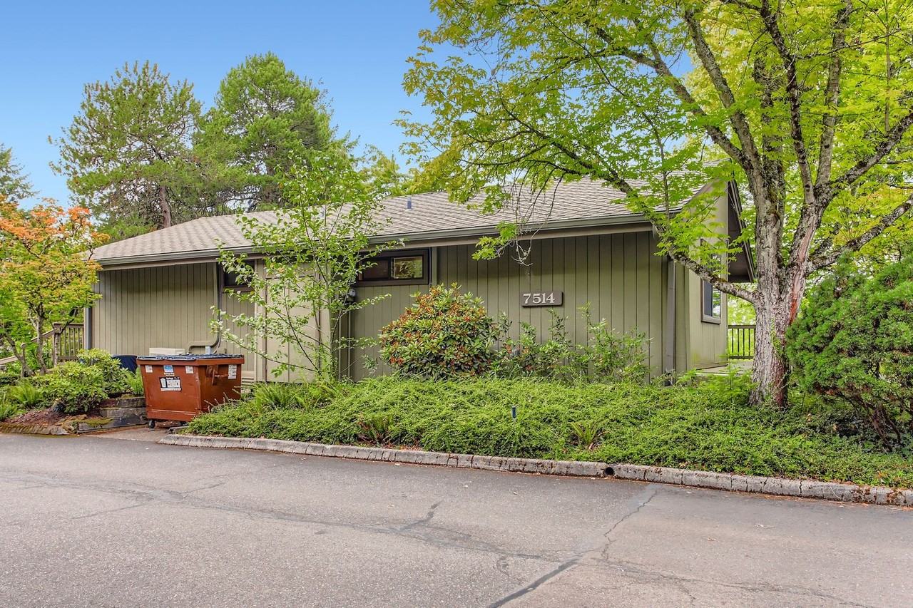 7514 Sw Barnes Rd #A - Photo 2 of 28