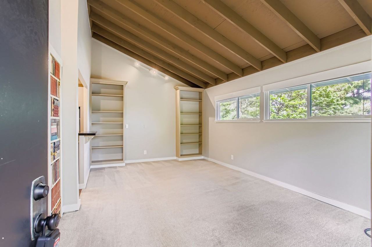 7514 Sw Barnes Rd #A - Photo 4 of 28