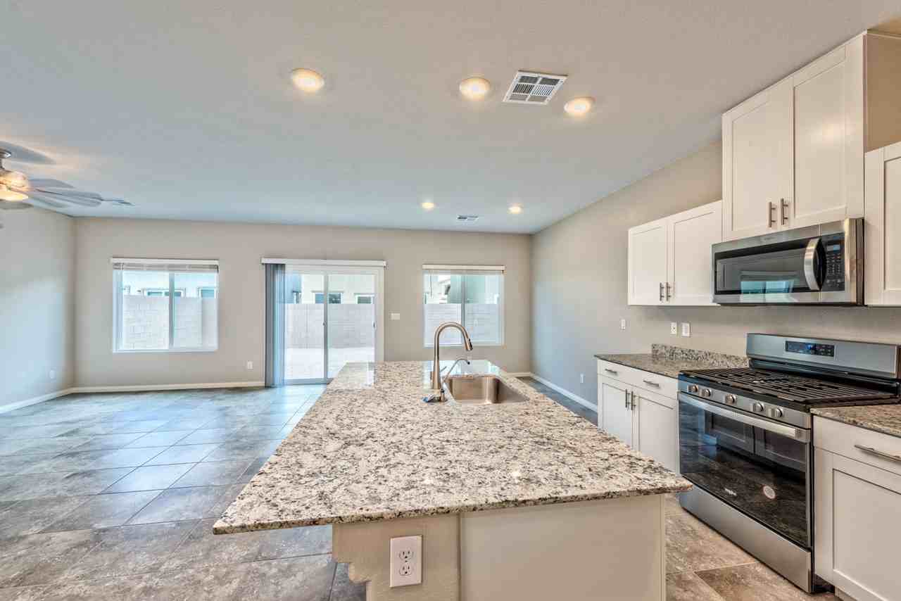 7850 West Shelbourne Avenue - Photo 2 of 15