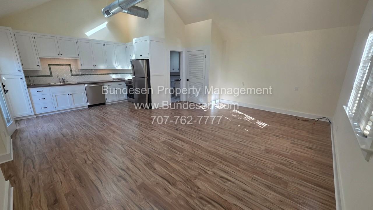 342 Church Street - Photo 5 of 8