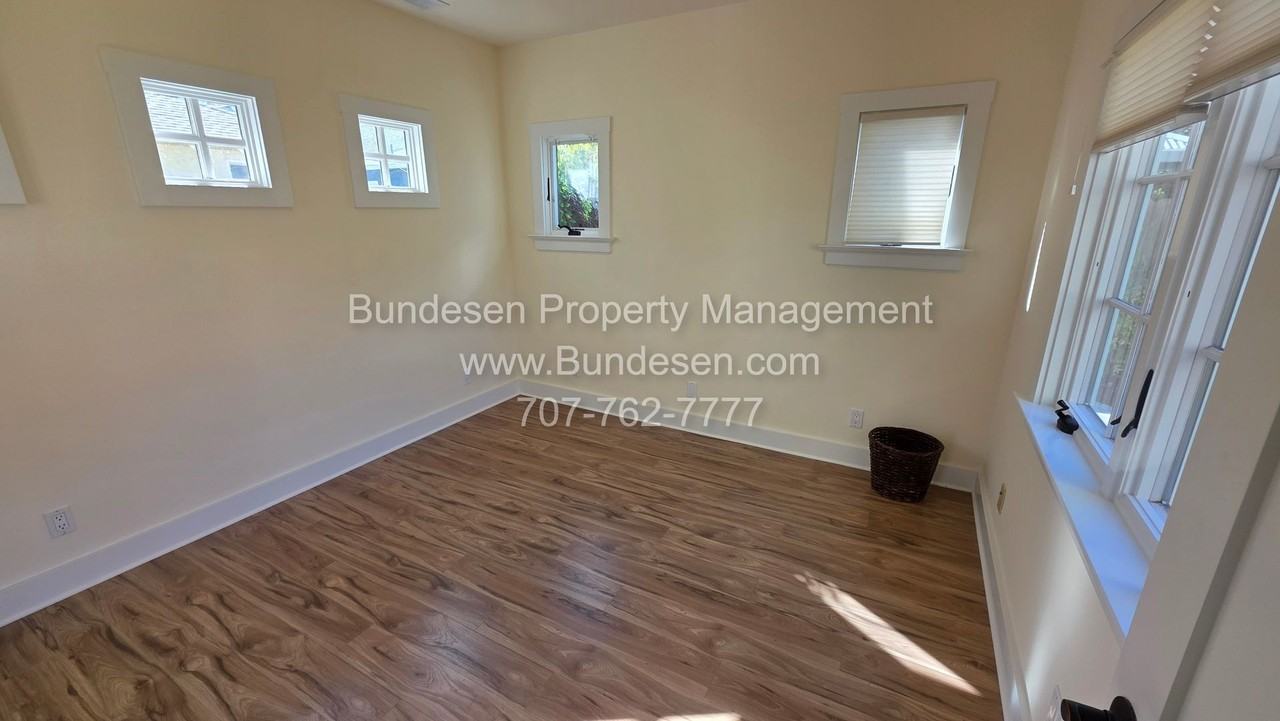 342 Church Street - Photo 6 of 8