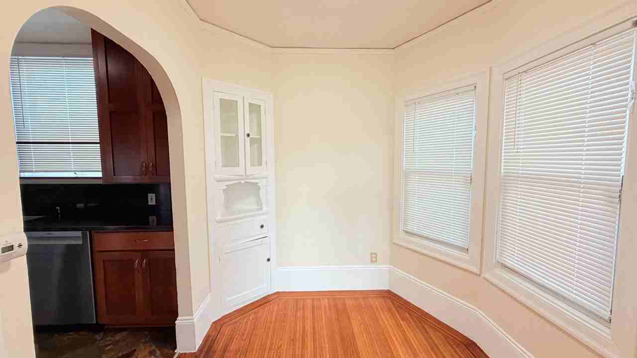 3265 Liese Ave - Photo 4 of 20